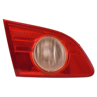 Фонарь в крышку багажника NISSAN BLUEBIRD SYLPHY 05-12 лев SAT